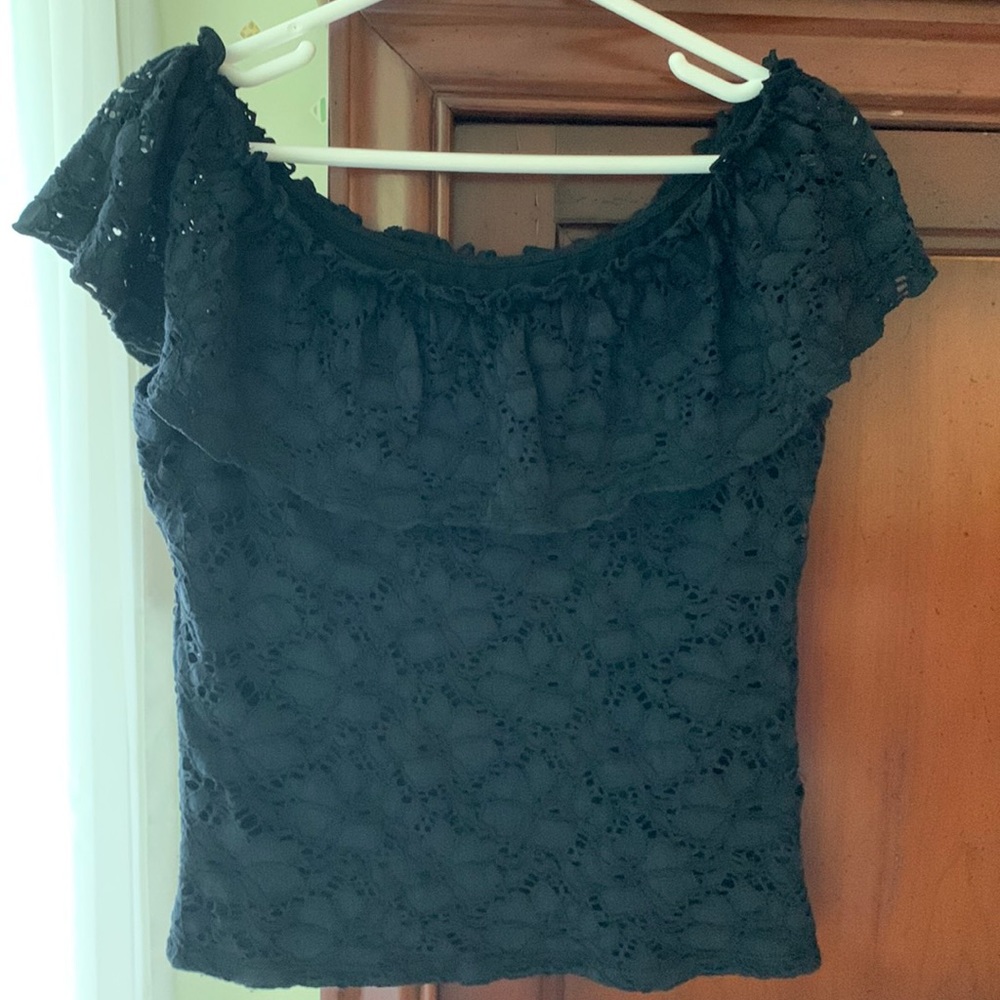 G Wheels lace top